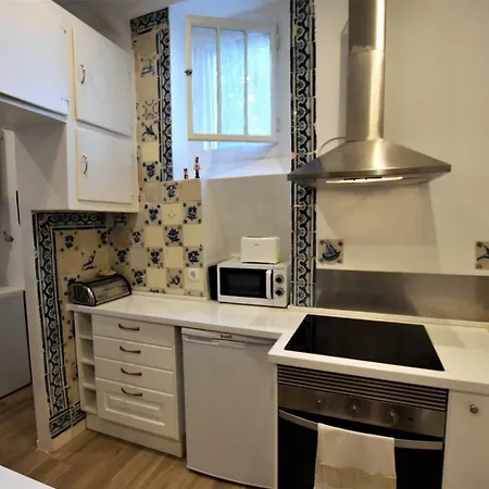 Apartamento T2 Sao Bento Ao Bairro Alto, * Lisboa